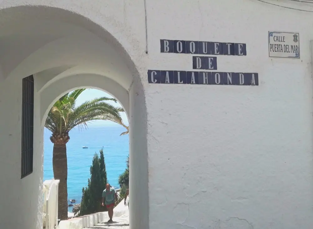 Playa Calahonda en Nerja — exterior (3 de 23)