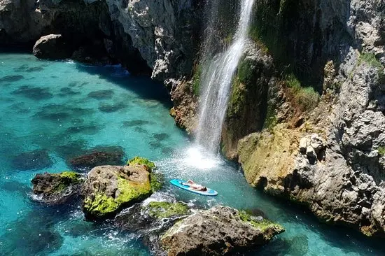 Cascada de Maro en Nerja — exterior (3 de 19)