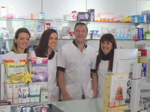 Farmacia Chíllar en Nerja — exterior (3 de 8)