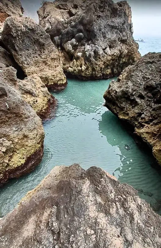 Playa La Caleta de Maro en Nerja — detalle (5 de 22)