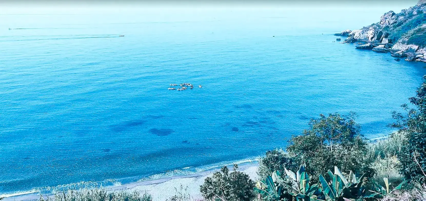 Playa La Caleta de Maro en Nerja — exterior (3 de 22)