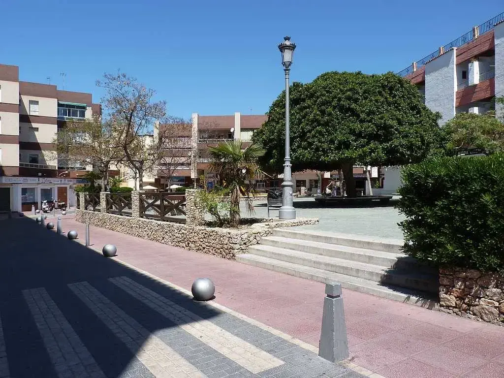 Plaza La Marina en Nerja — vista principal (2 de 12)