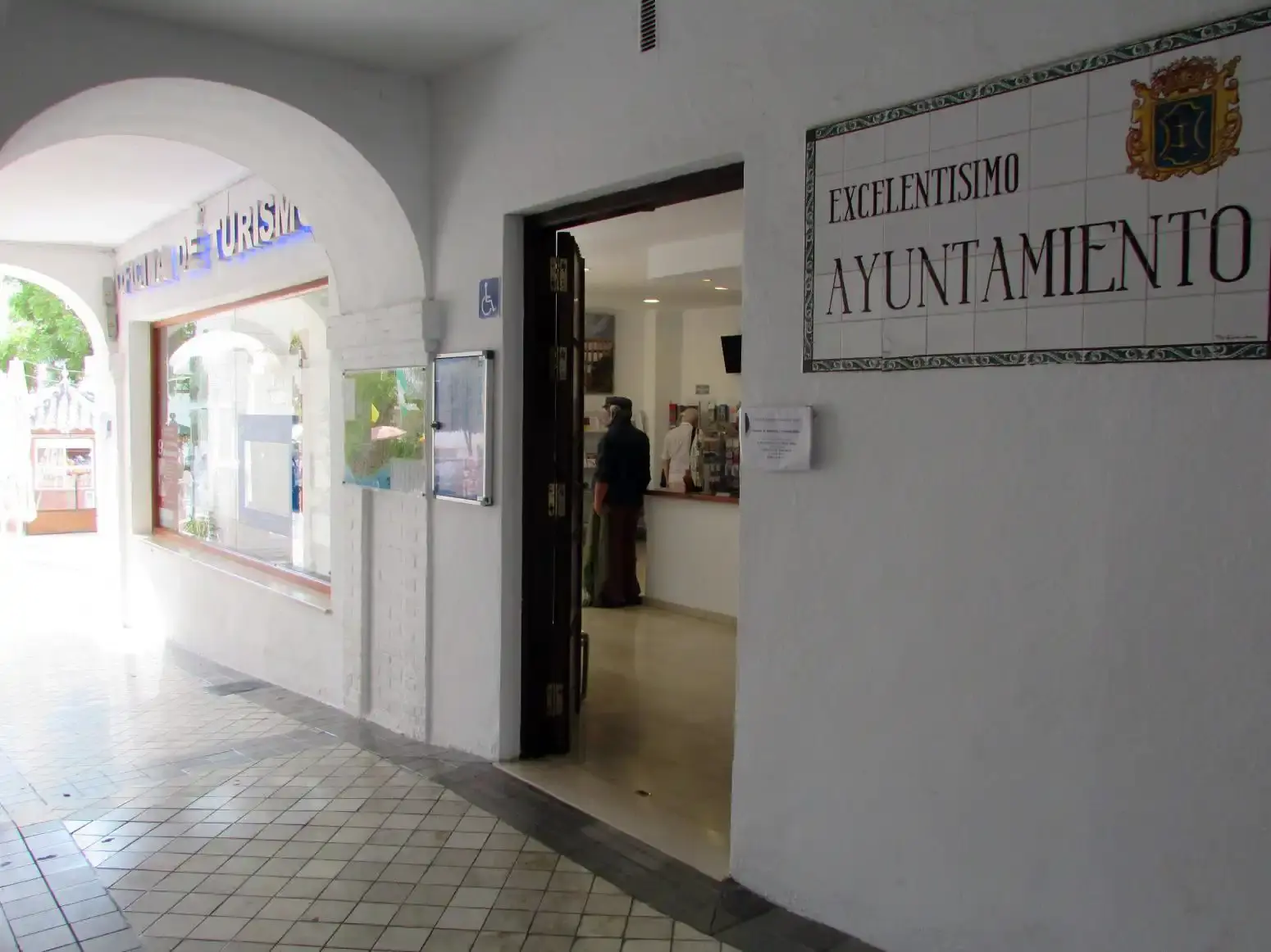 Nerja Town Hall en Nerja — vista principal (2 de 16)