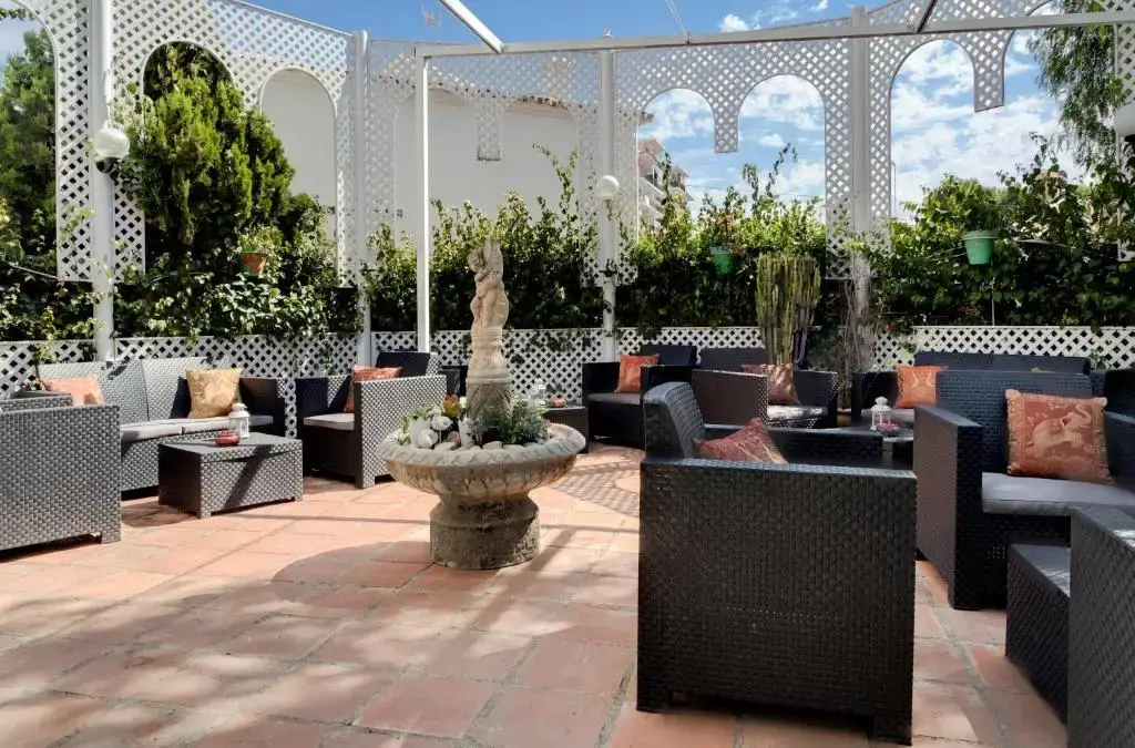 Hostal Alegre en Nerja — exterior (3 de 7)