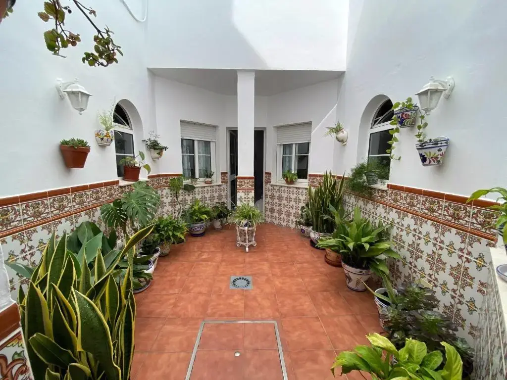 Hostal Andalucía — Hostales en C. Huertos, Málaga — alojamiento en la Costa del Sol