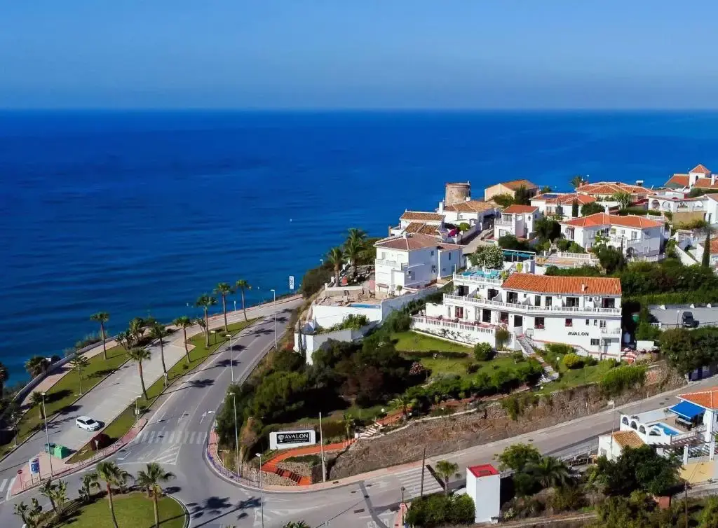 Hostal Avalon en Nerja — vista principal (2 de 17)