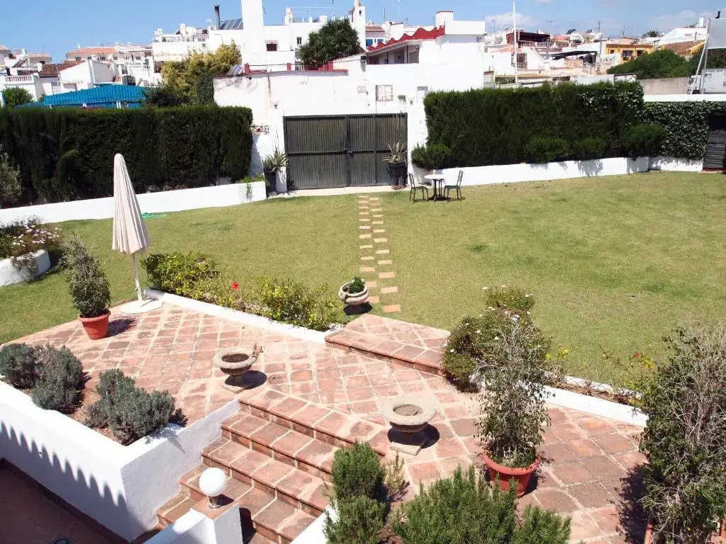 Hostal Tres Soles en Nerja — interior (4 de 25)