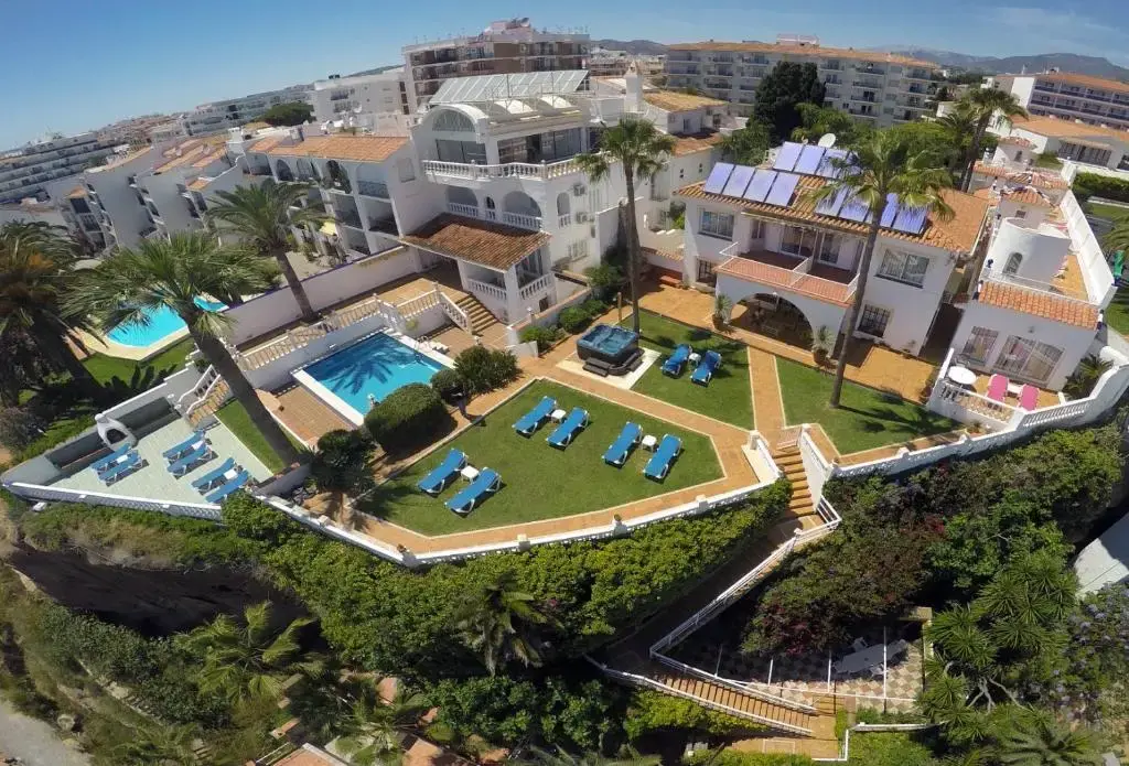 Hotel Paraíso del Mar en Nerja — vista principal (2 de 25)