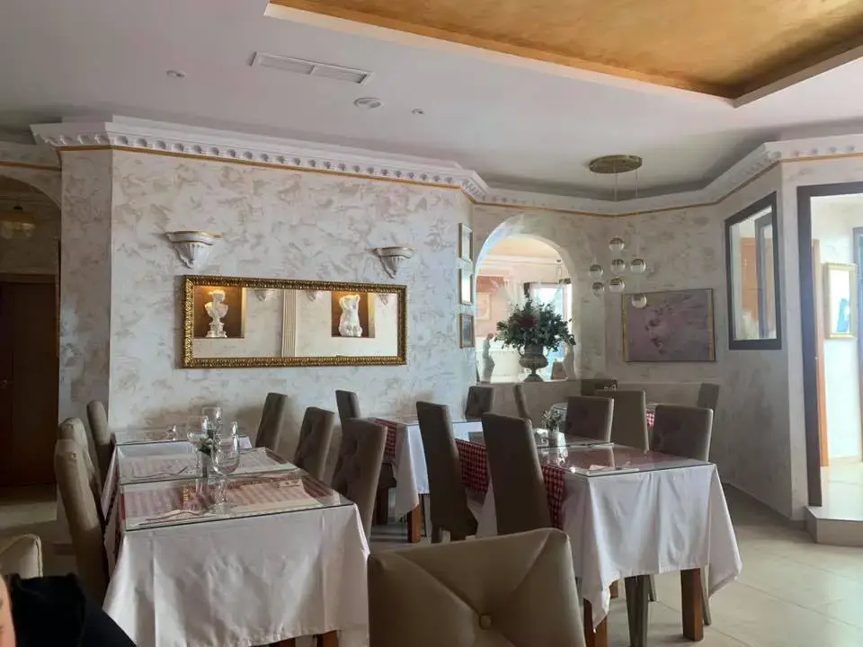 Pizzería Bella Roma en Nerja — interior (4 de 16)