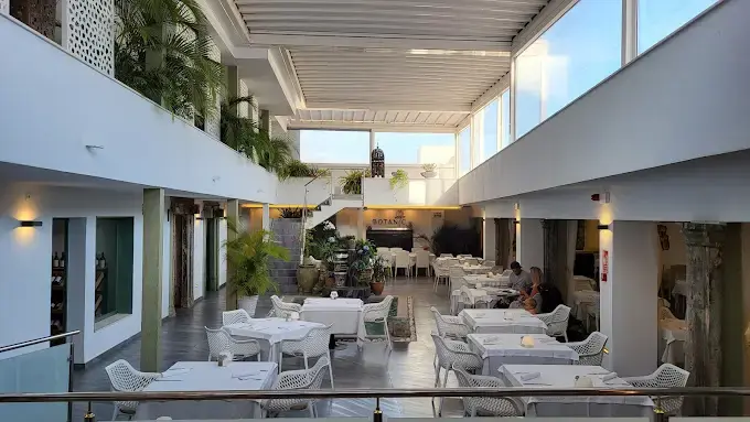 Restaurante Botanic — Restaurants en Nerja, Málaga — restaurante en la Costa del Sol