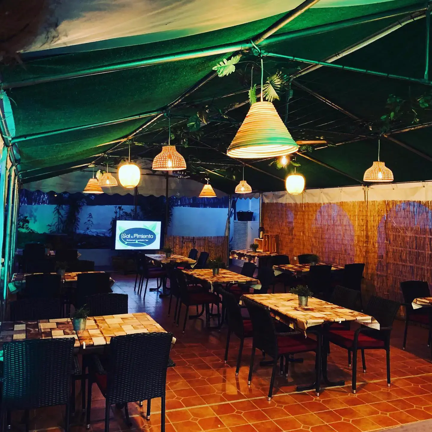 Restaurante Sal y Pimienta en Nerja — exterior (3 de 16)