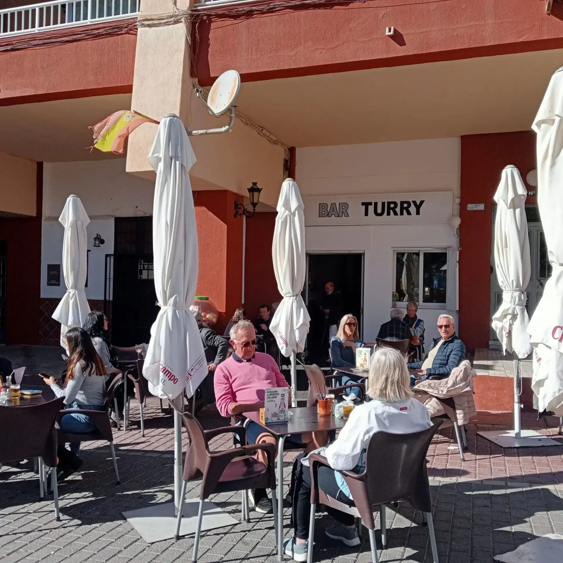 Bar Turry en Nerja — vista principal (2 de 15)