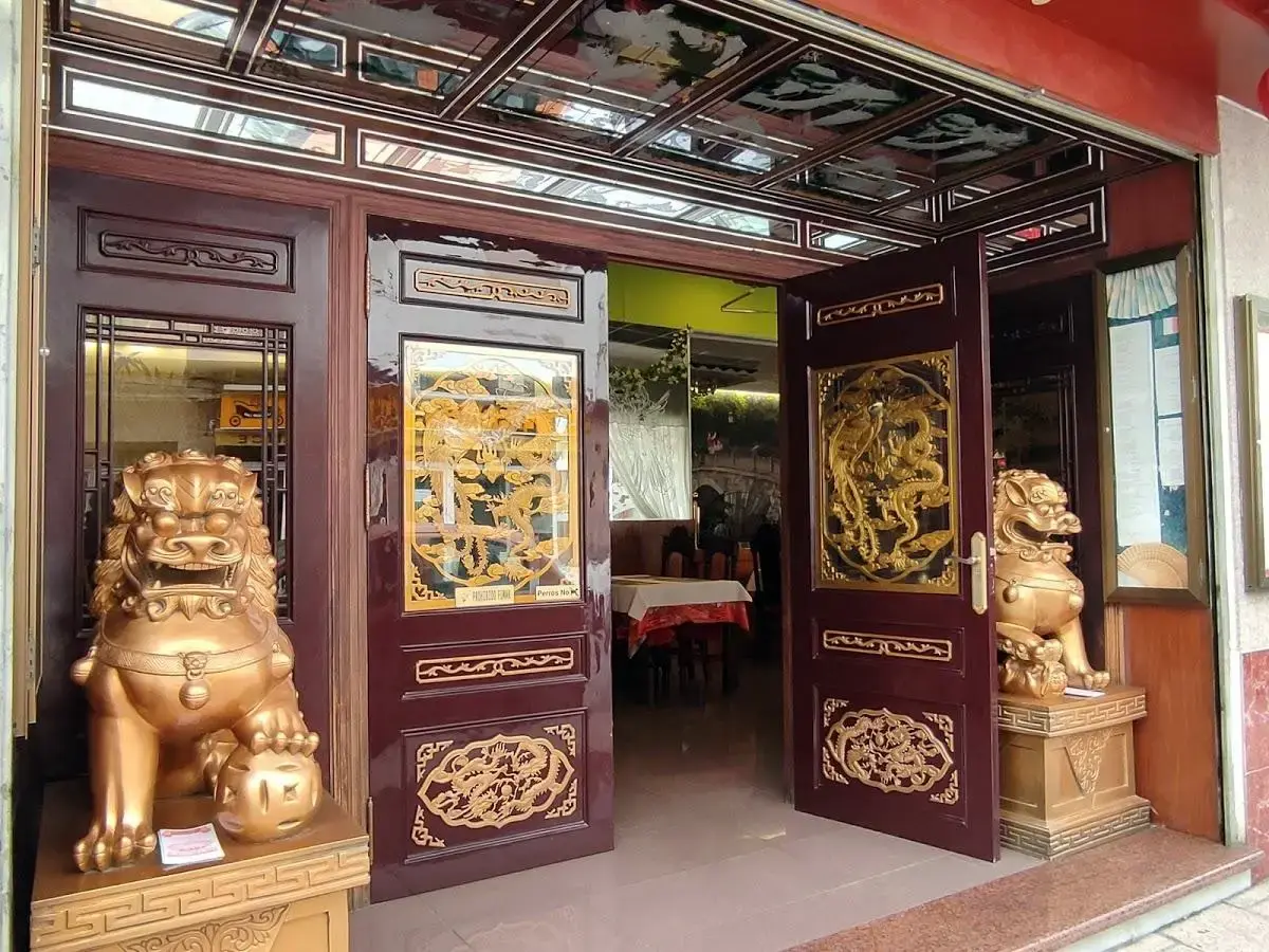 Restaurante China House — Cocina china en Nerja, Málaga — restaurante en la Costa del Sol