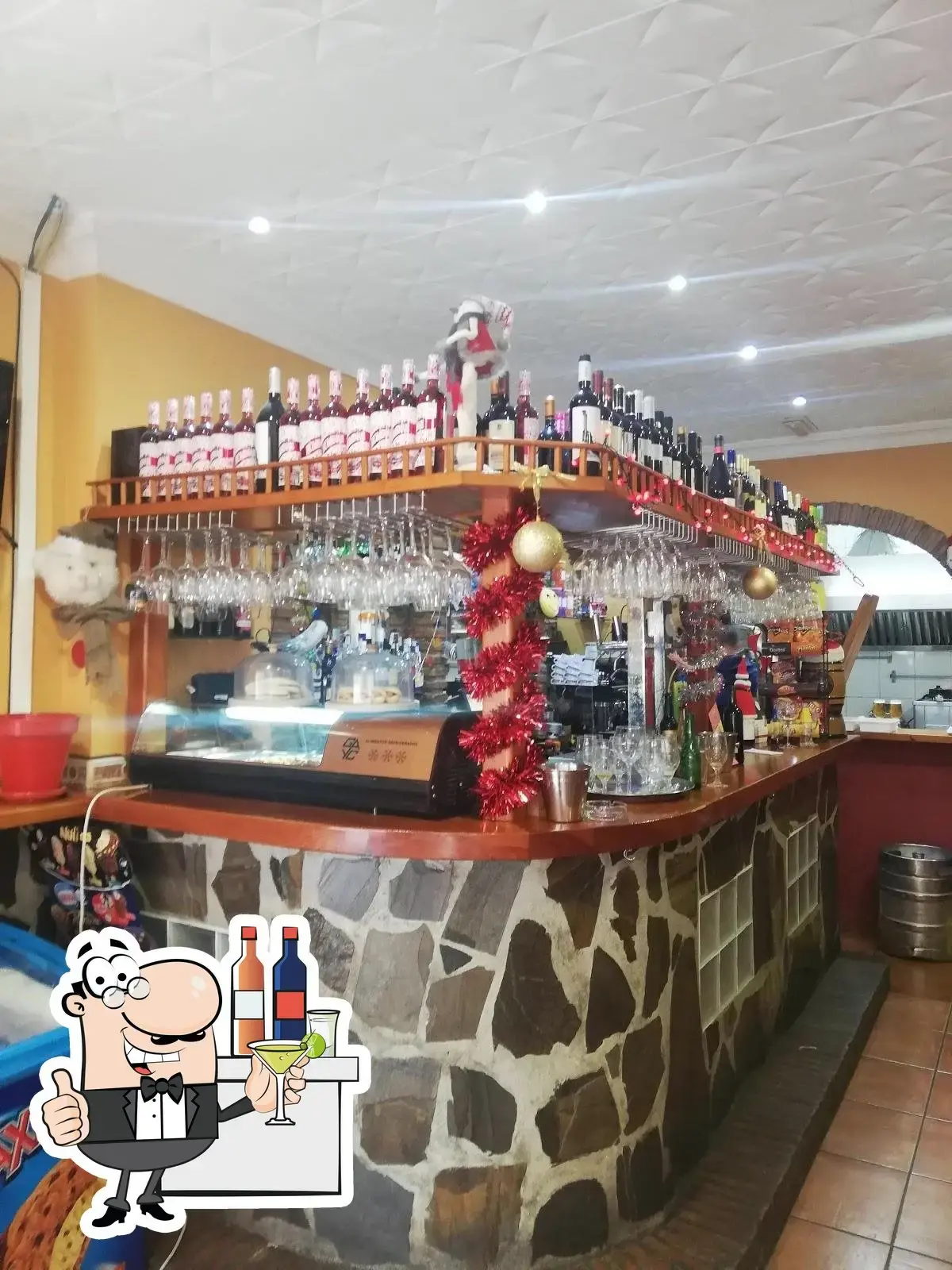Bar Las Niñas de Motril en Nerja — interior (4 de 18)