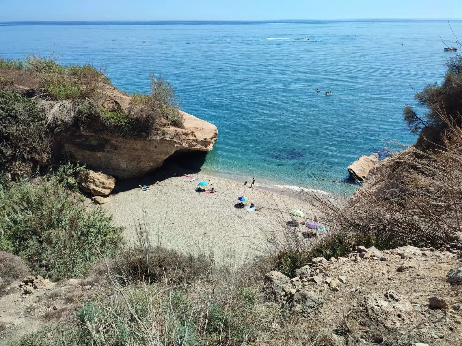 Playa Piedra de Tarzán en Nerja — interior (4 de 18)