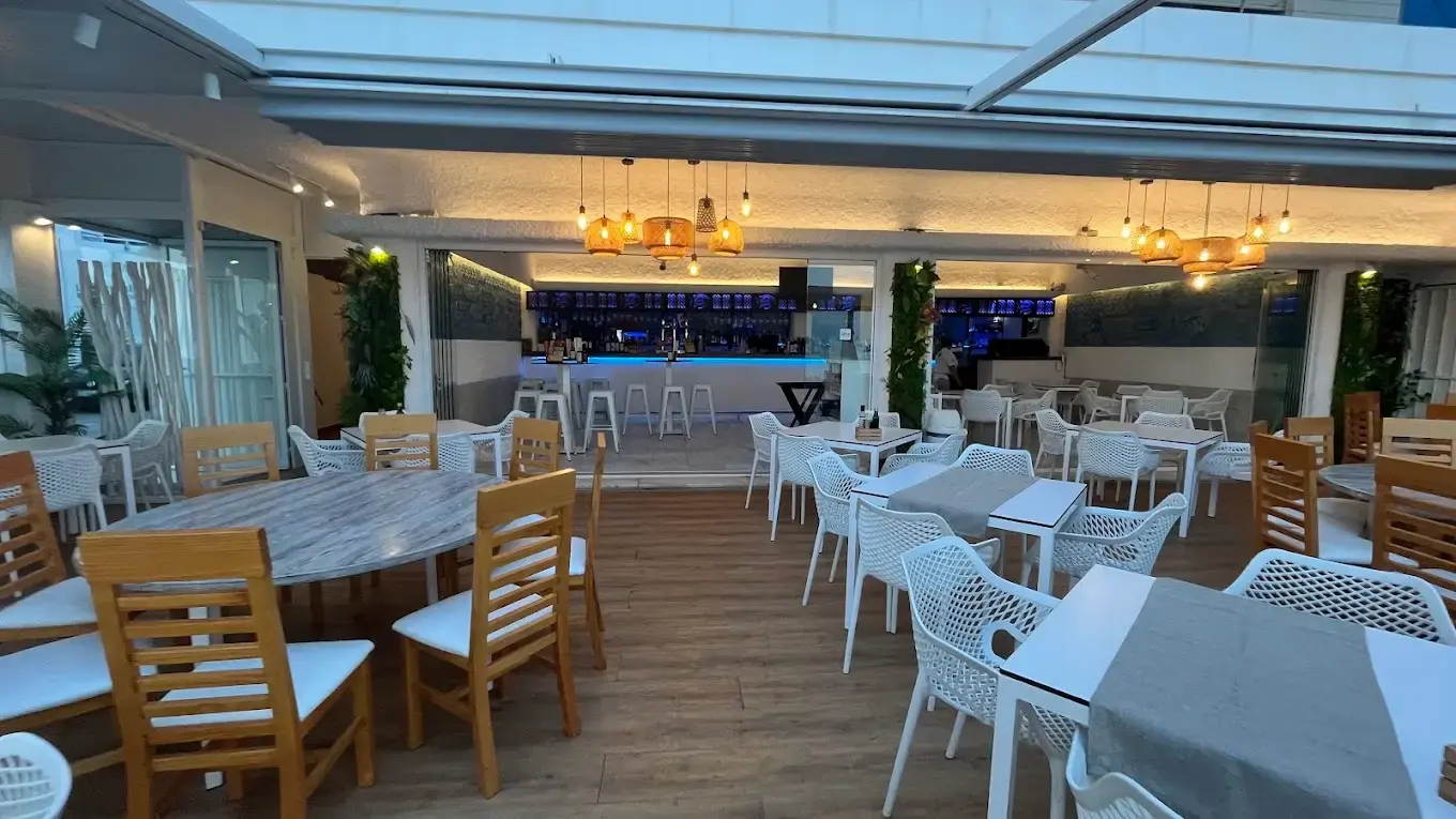 Restaurante La Torrecilla — Bars en Nerja, Málaga — restaurante en la Costa del Sol