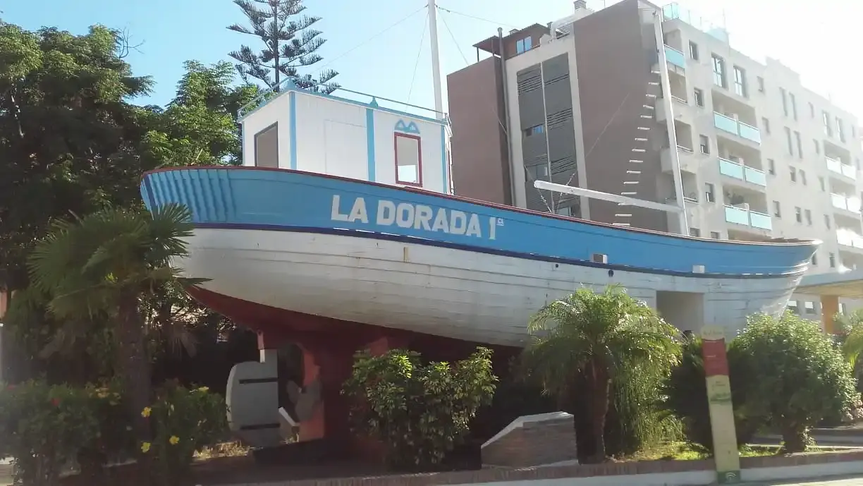 Barco de Chanquete (La Dorada) en Nerja — exterior (3 de 18)