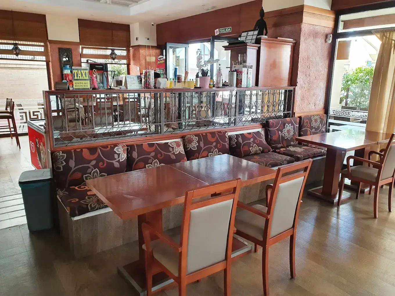Restaurante Cafetería Hermes en Nerja — exterior (3 de 15)
