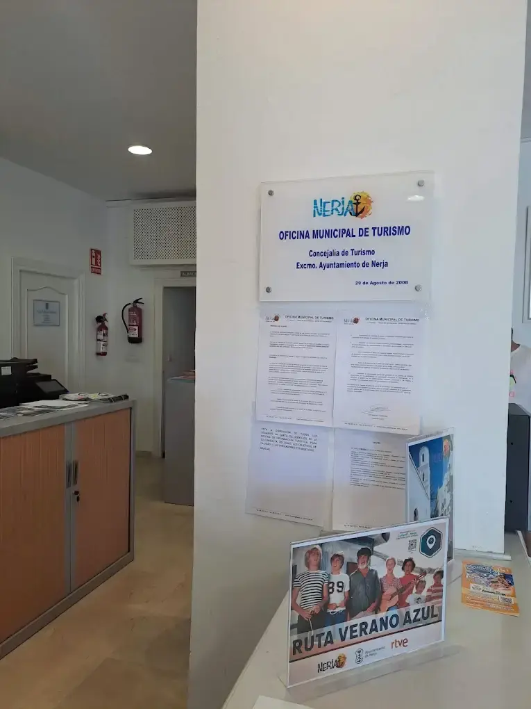 Oficina de Turismo en Nerja — exterior (3 de 14)