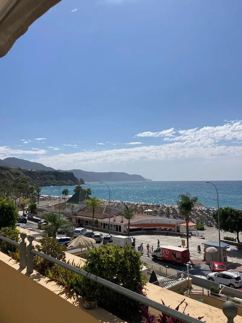 Apartamentos Nerja Bahía en Nerja — vista principal (2 de 10)