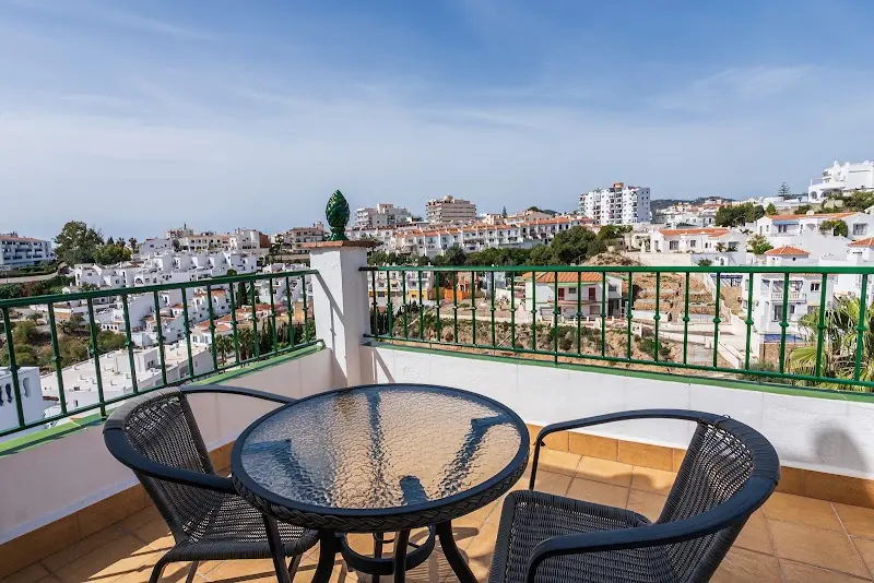 Apartamentos Turísticos José Cruz en Nerja — vista principal (2 de 10)