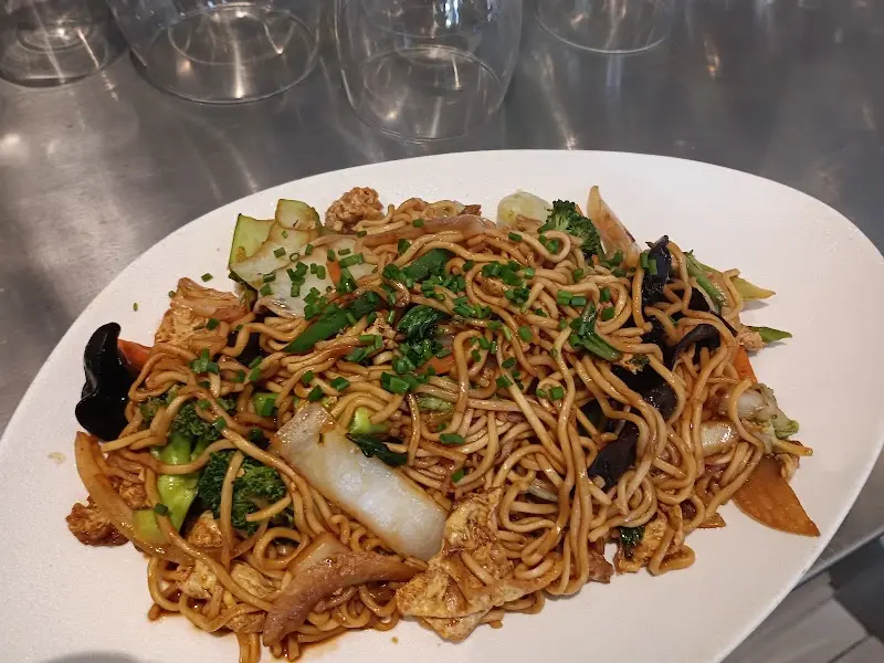 Asian Ben en Nerja — detalle (5 de 10)