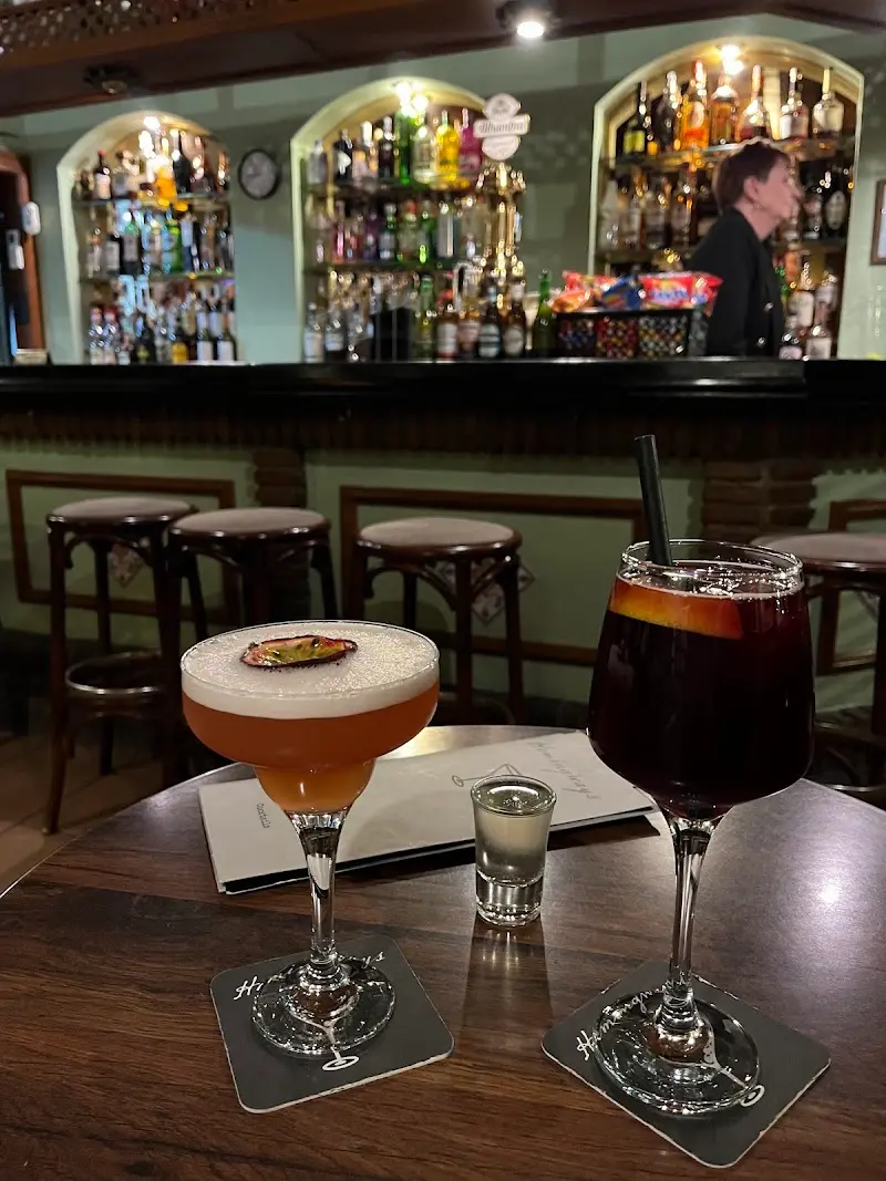 Bar Hemingway's en Nerja — detalle (5 de 10)