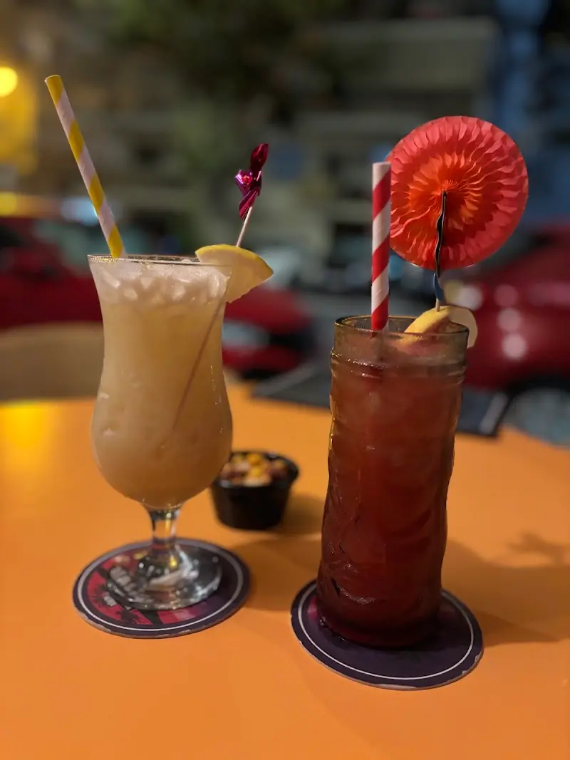 Cocktail Bar Malibu en Nerja — detalle (5 de 10)