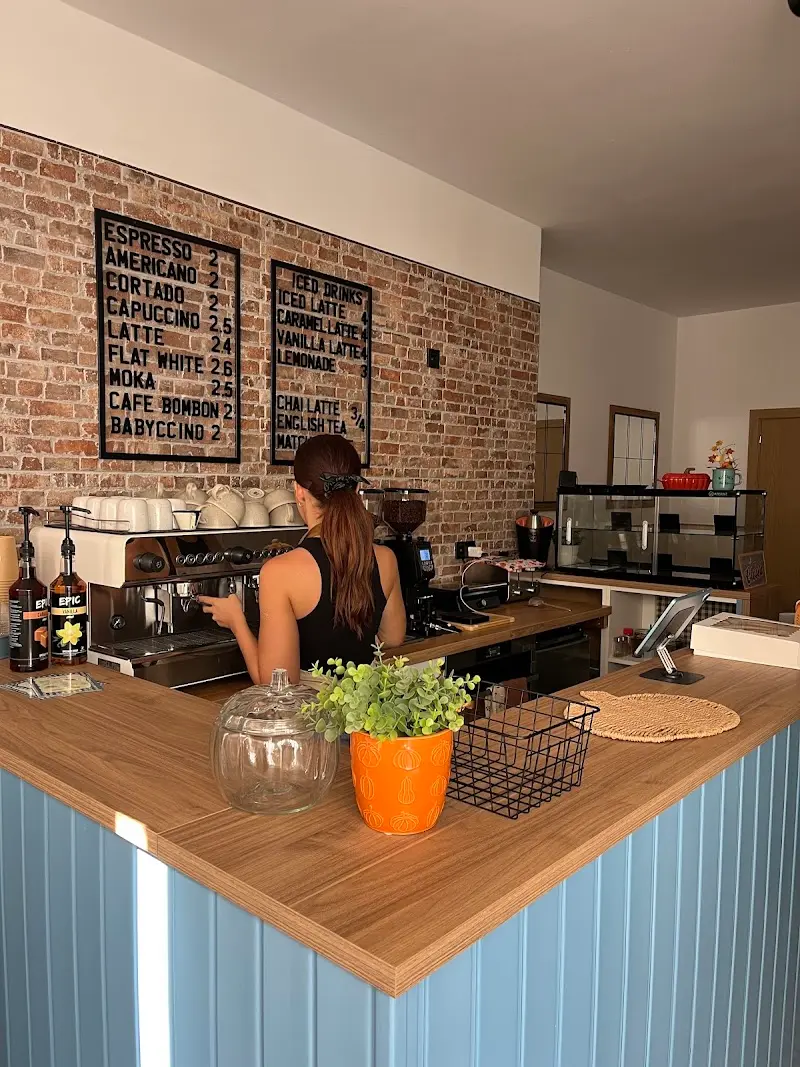 Coffee & flowers Specialty Coffee