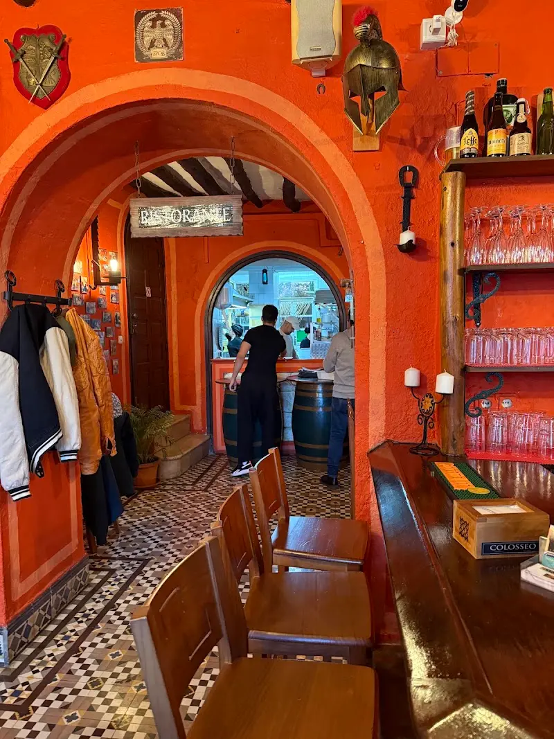 Colosseo en Nerja — detalle (5 de 10)