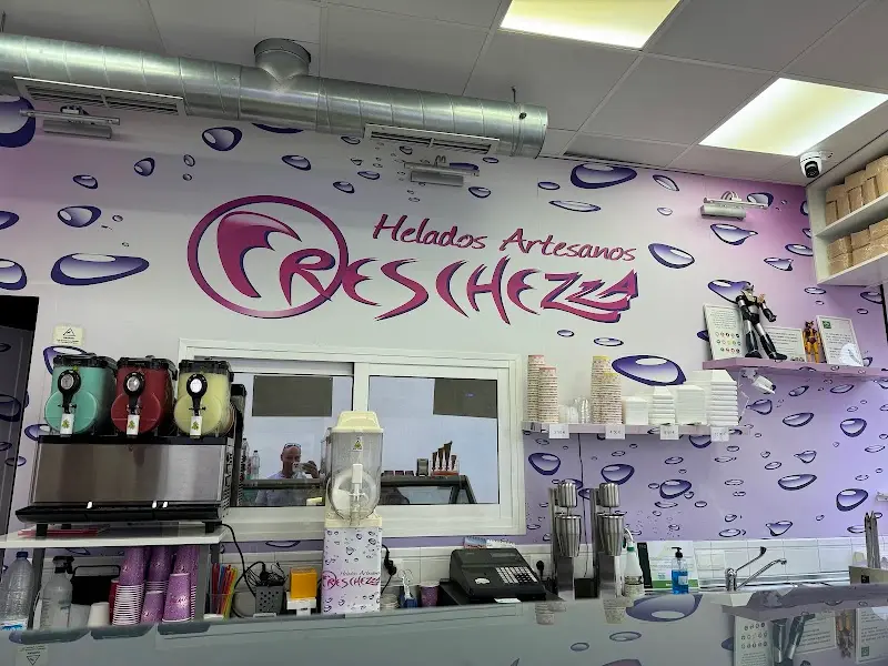 Helados Freschezza en Nerja — interior (4 de 10)