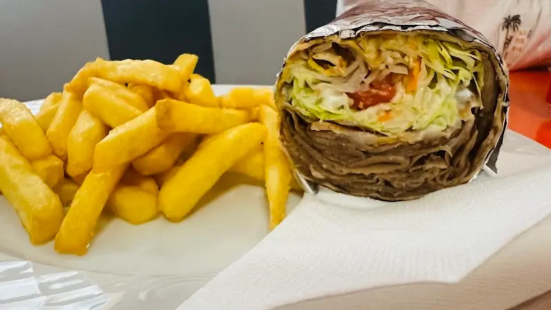 Kebabs y comida rápida en Nerja — imagen 2