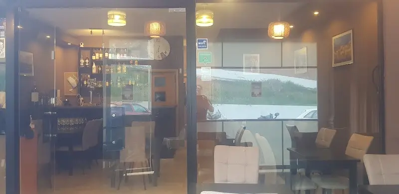 Pahuna Nepalese Restaurant Nerja en Nerja — vista principal (2 de 10)