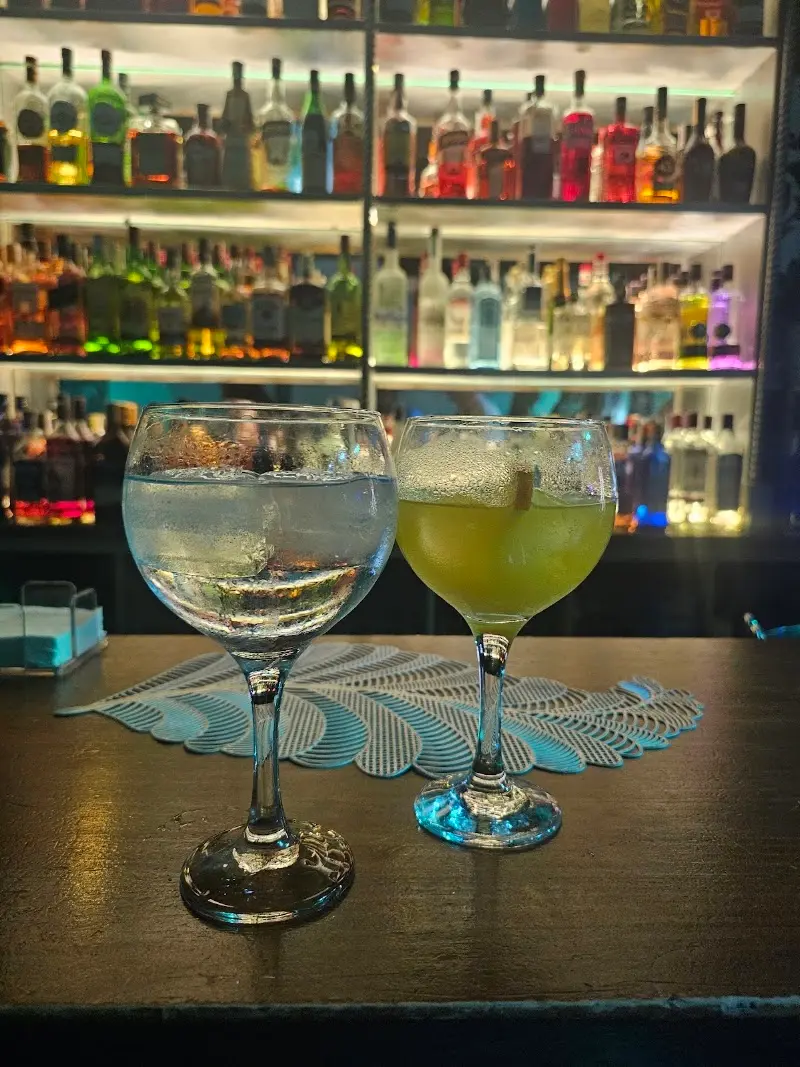 Pub Tamareo en Nerja — exterior (3 de 10)