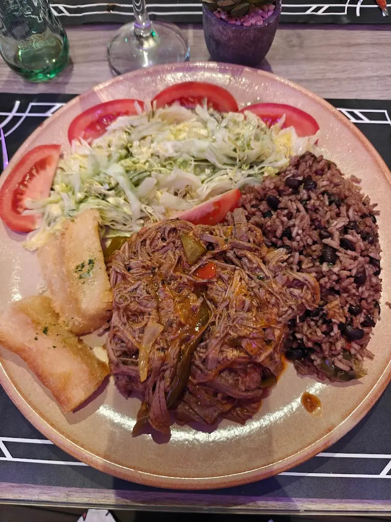 Restaurante El Tocororo en Nerja — interior (4 de 10)