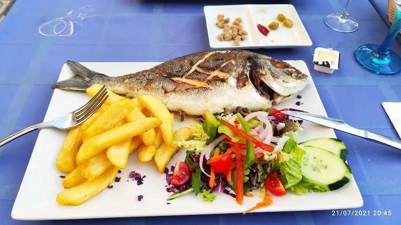 Restaurante Marisquería Los Cangrejos en Nerja — vista principal